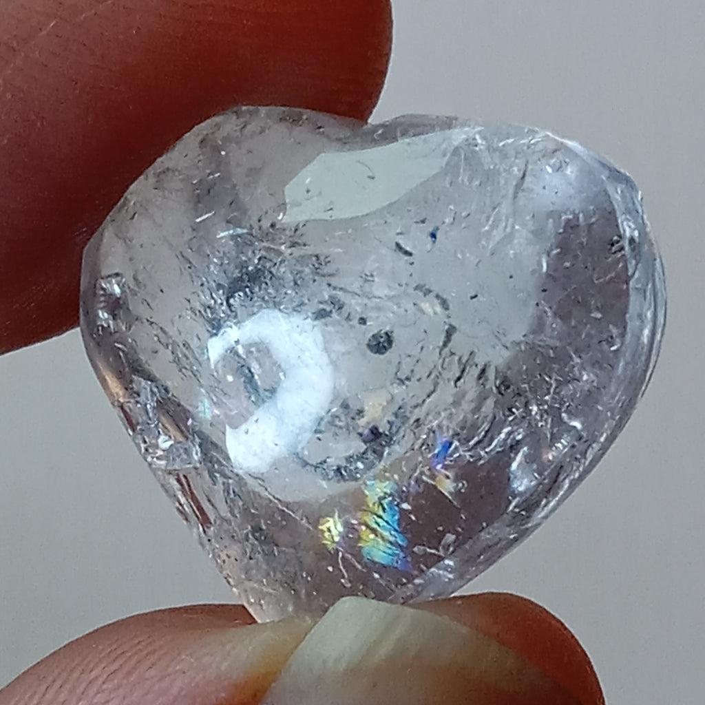 Moving Carbon Speck Enhydro Quartz Heart – Clear Quartz Heart Carving