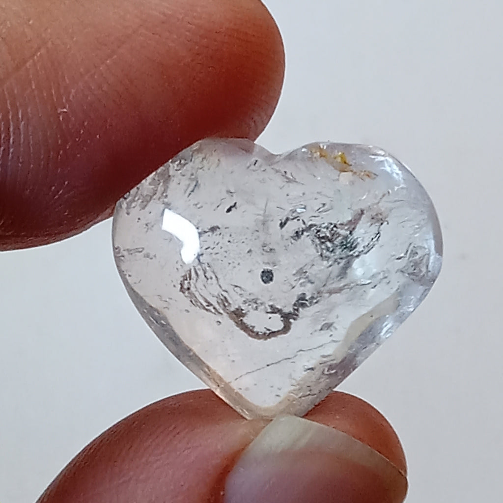 Moving Carbon Speck Enhydro Quartz Heart – Clear Quartz Heart Carving