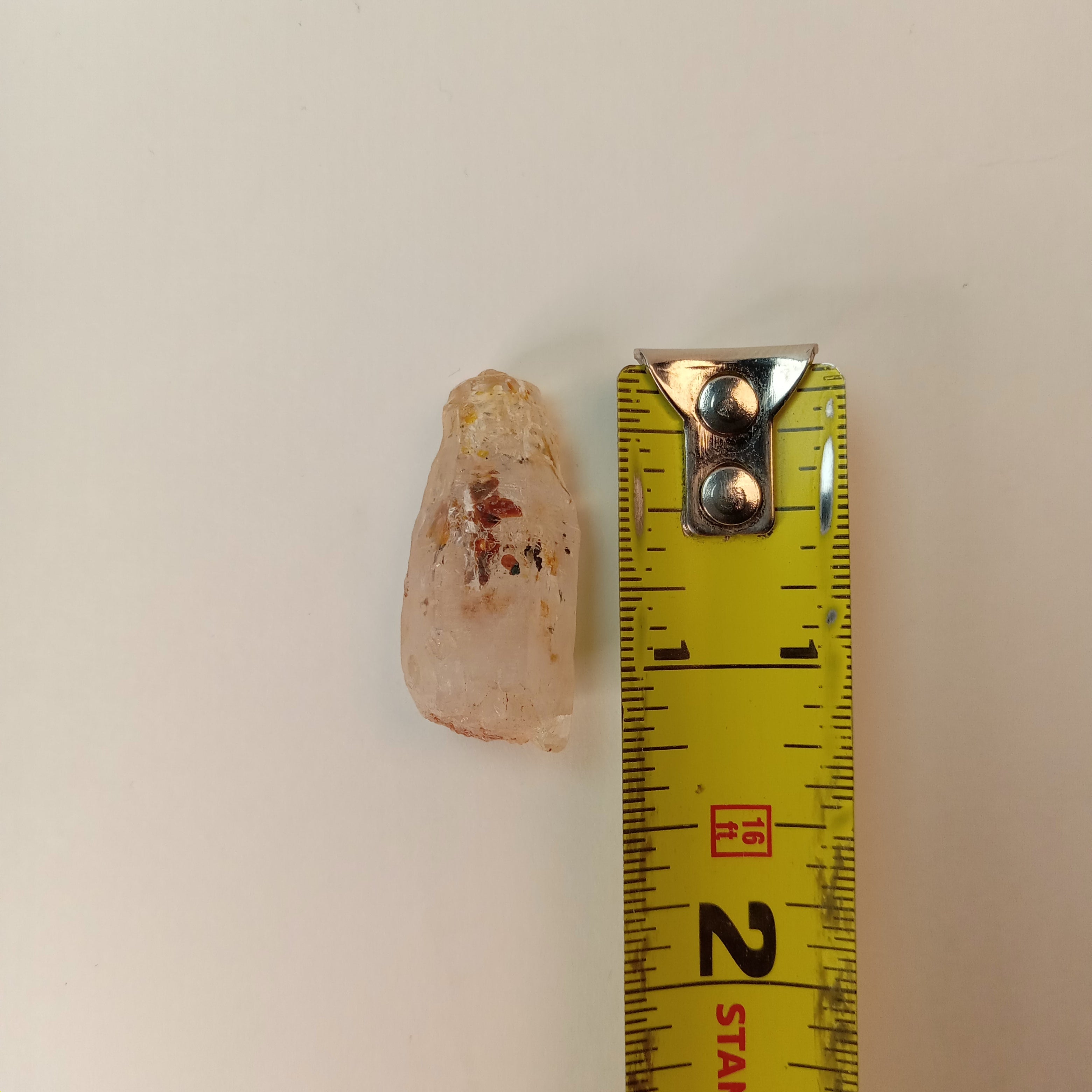 Petroleum Enhydro Quartz Crystal with Two Moving Bubbles and Floating Carbon Sand