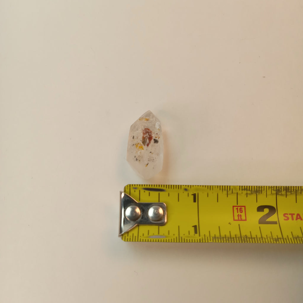 Petroleum Enhydro Quartz with Multiple Moving Inclusions and UV-Reactive Oil Chambers