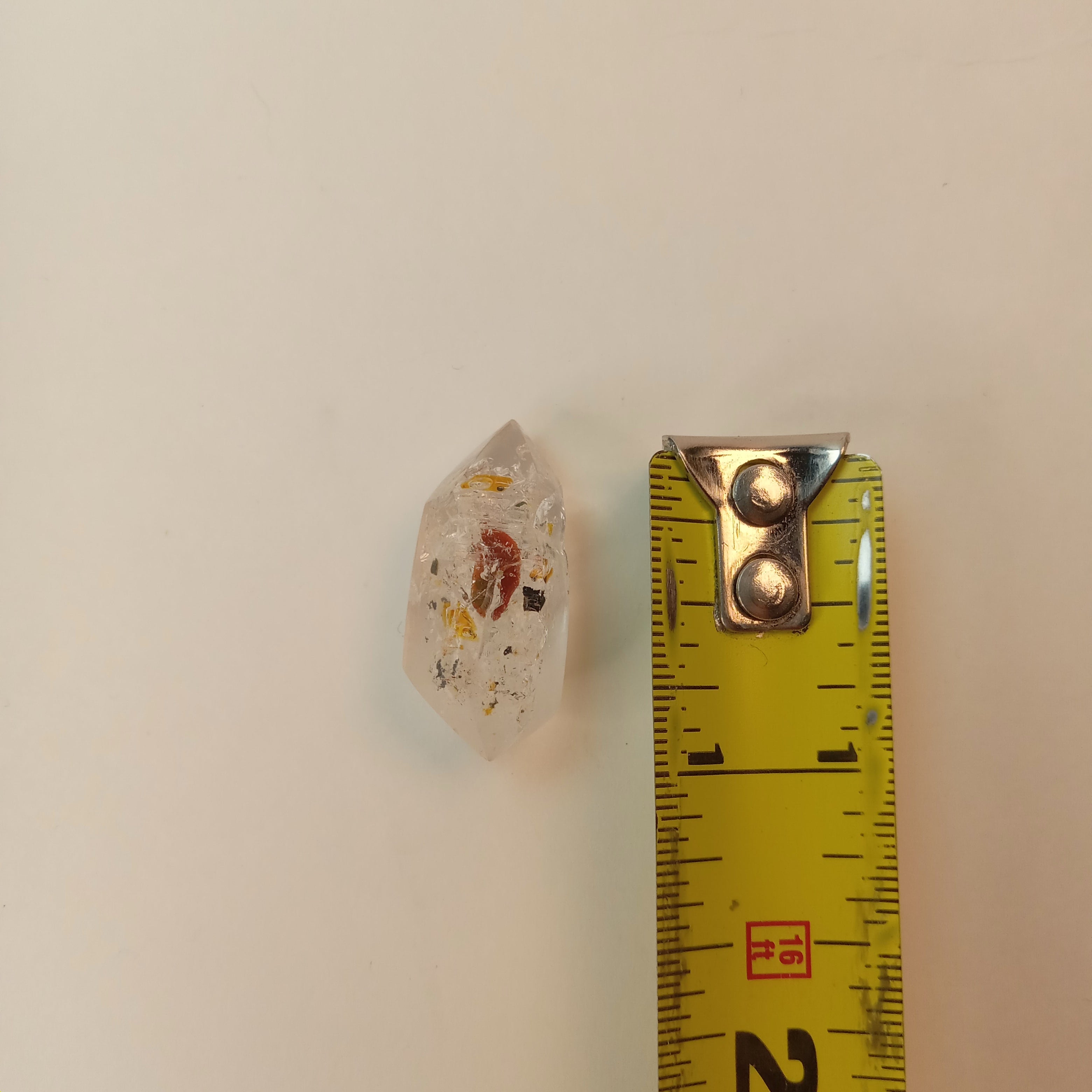 Petroleum Enhydro Quartz with Multiple Moving Inclusions and UV-Reactive Oil Chambers