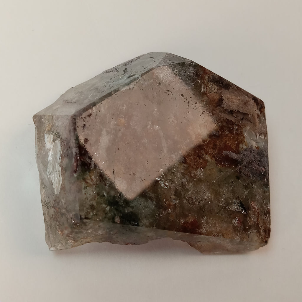Garden Quartz Free Form with Layered Scenic Quartz Inclusions | GQF-009