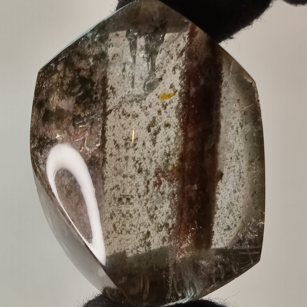 Garden Quartz Free Form with Natural Horizon Banding | GQF-015