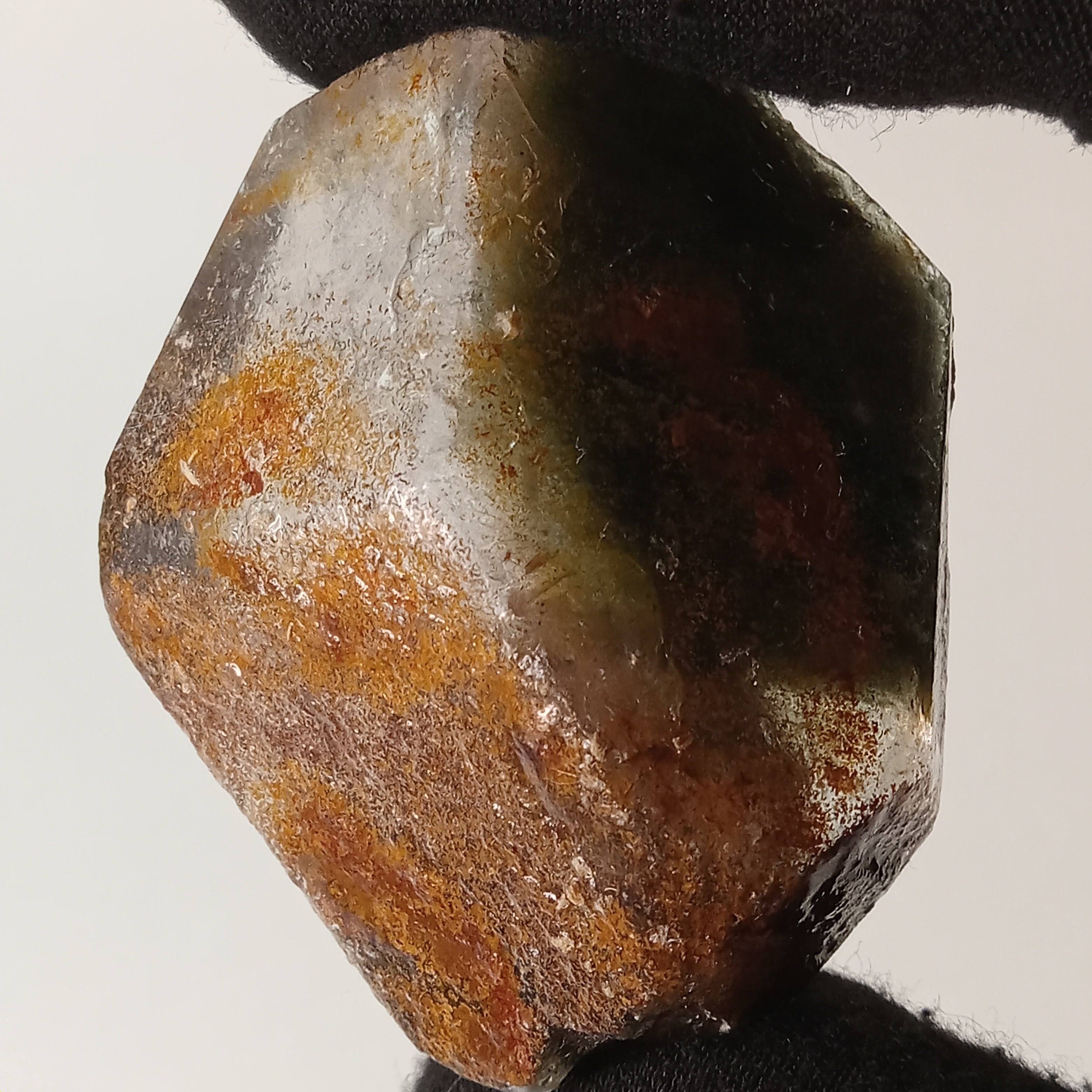Garden Quartz Free Form with Phantom Terrace Formations | GQF-016