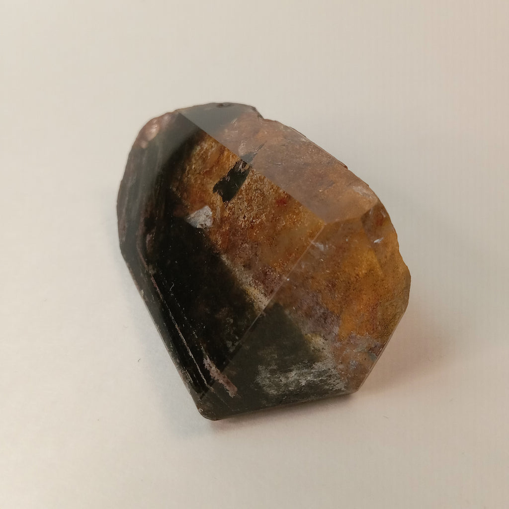 Garden Quartz Free Form with Desert Horizon Banding | GQF-021