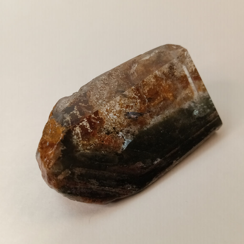 Garden Quartz Free Form with Desert Horizon Banding | GQF-021