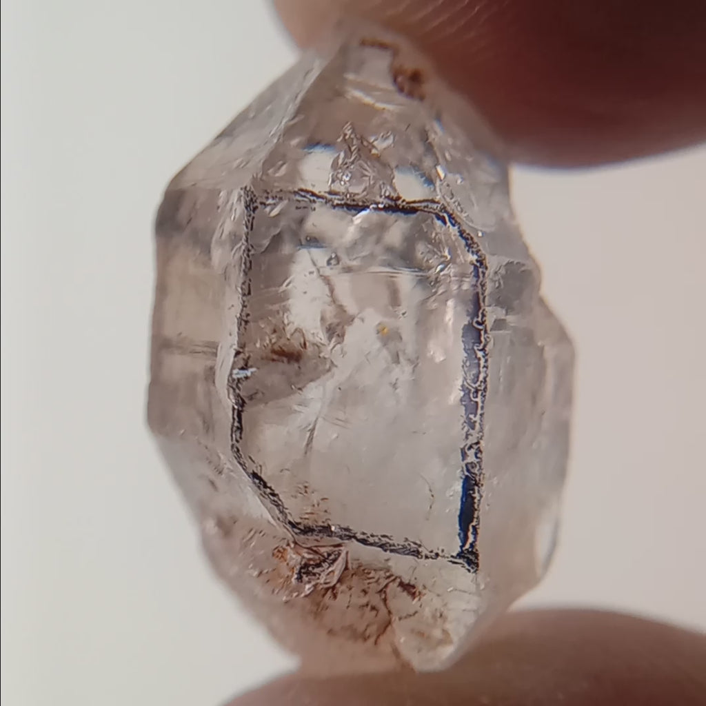 Petroleum Enhydro Quartz with Microscopic Oil Bubble and Enhydro Bubble
