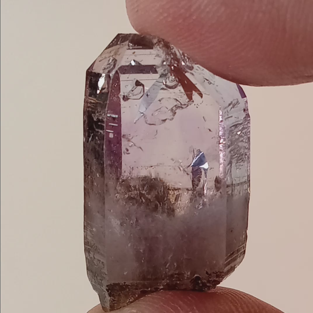 Enhydro Vera Cruz Amethyst Crystal | Visible Moving Bubble | Rosilla, Veracruz, Mexico
